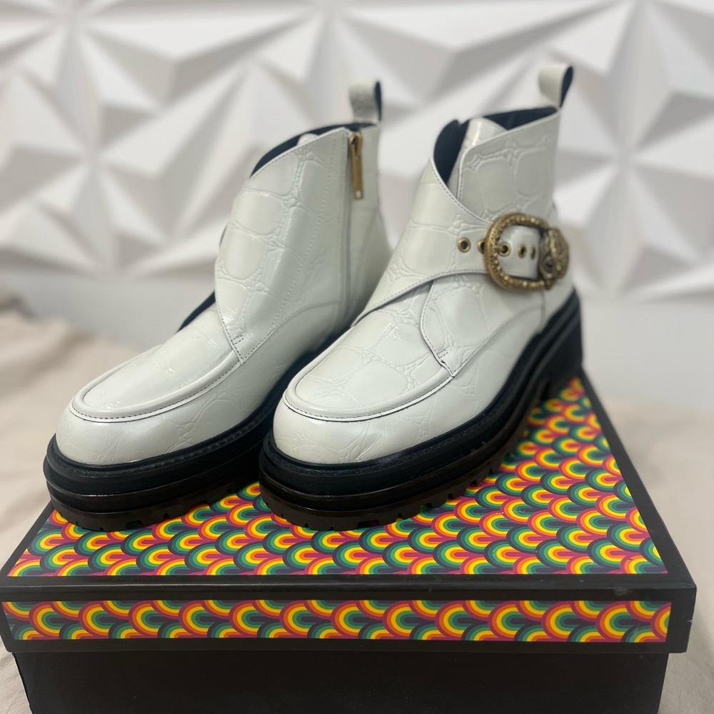 Kurt Geiger Mayfair Chunky Boot - Picture 5 of 11
